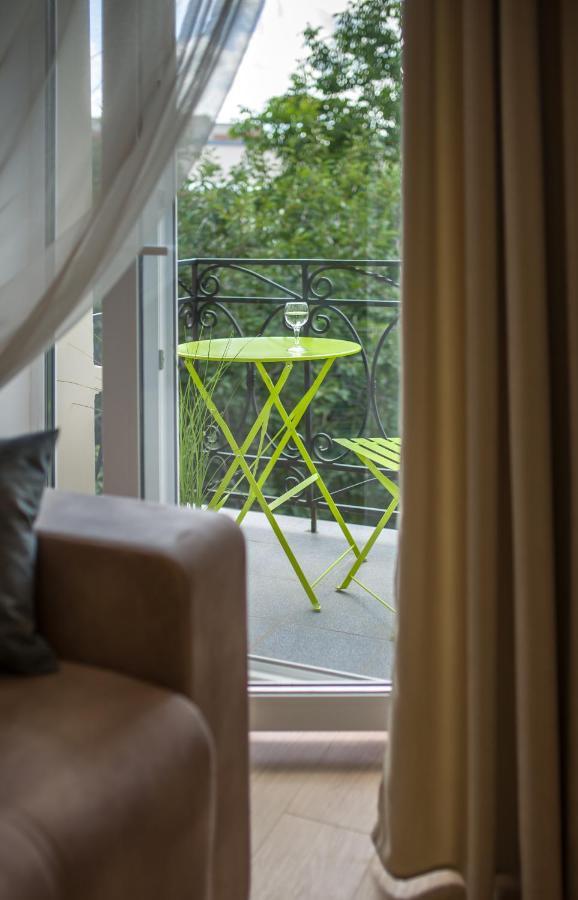 Modern Apartmeents Near Central Park Полтава Екстериор снимка